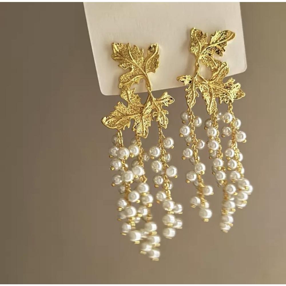 

Французские ретро серьги с жемчужной бахромой, преувеличенные нишевые серьги высокого класса, модные универсальные серьги с темпераментом