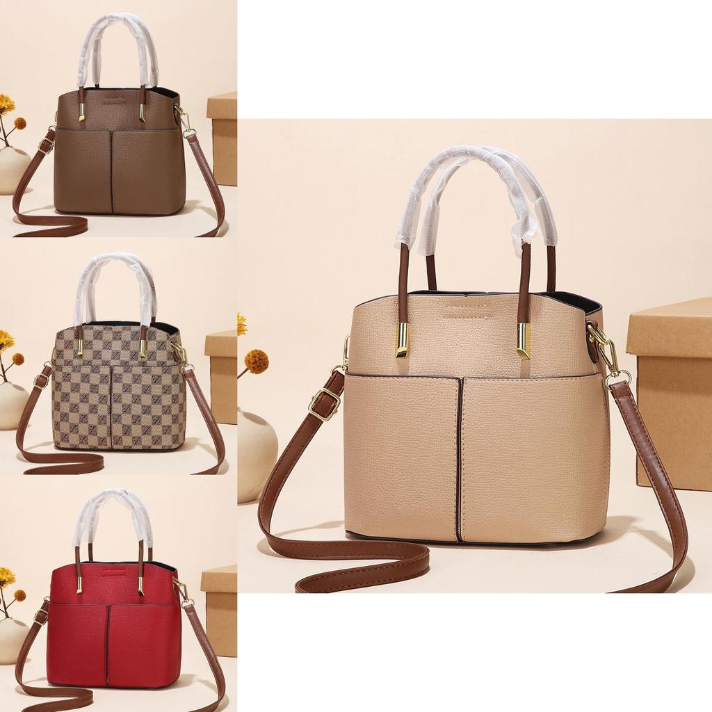 Women Large Capacity Pu Handbag With Inner Pocket And Soft Structure For Casual Outings