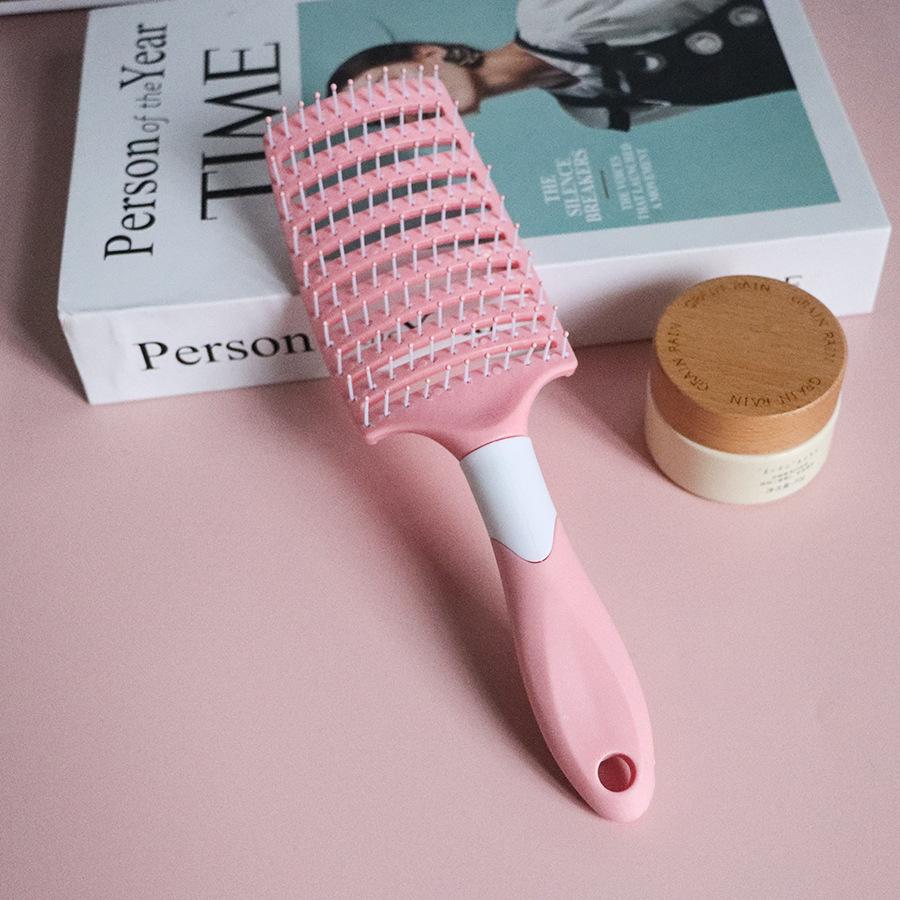 New Women's Plastic Rib Comb for Fluffy Styling & Scalp Massage - Large Curved Design for Long Hair