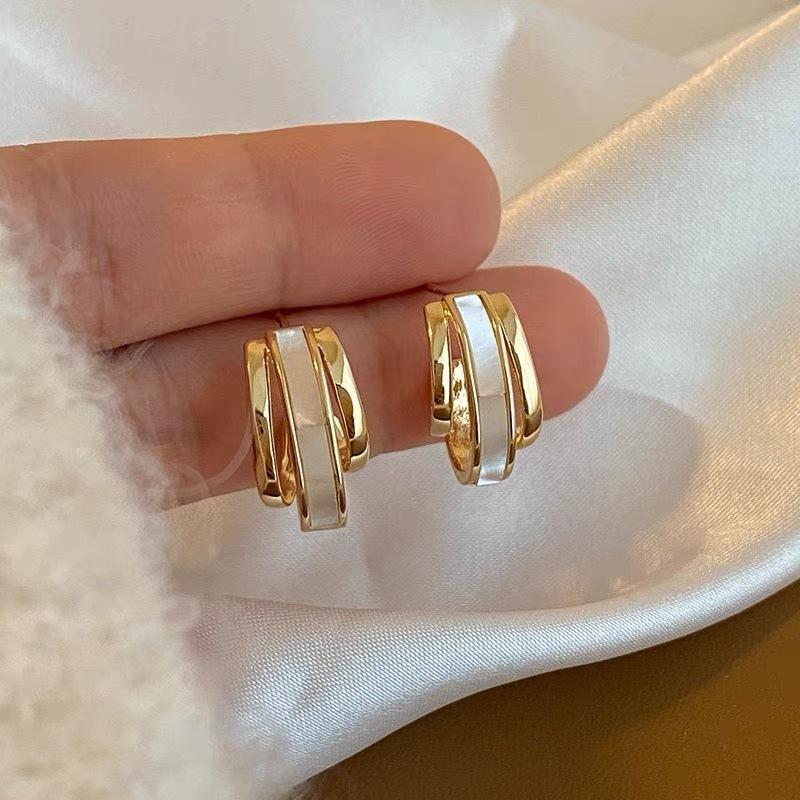 Compact Versatile Fashionable Simple Oil Dripping Earrings золотой