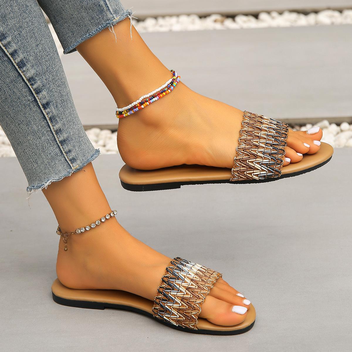 

European and American large-size color matching summer new round head thick bottom fashion casual outer wear one-character sandals women 43 разноцветный