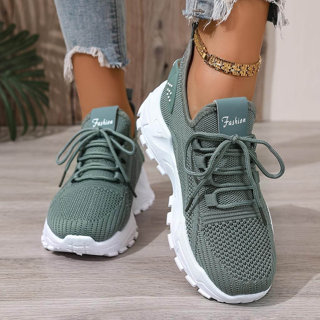 Shoes Female Summer Fashion New Women's Shoes Mesh Breathable Thick Bottom Retro Gump Shoes Korean Sports Shoes