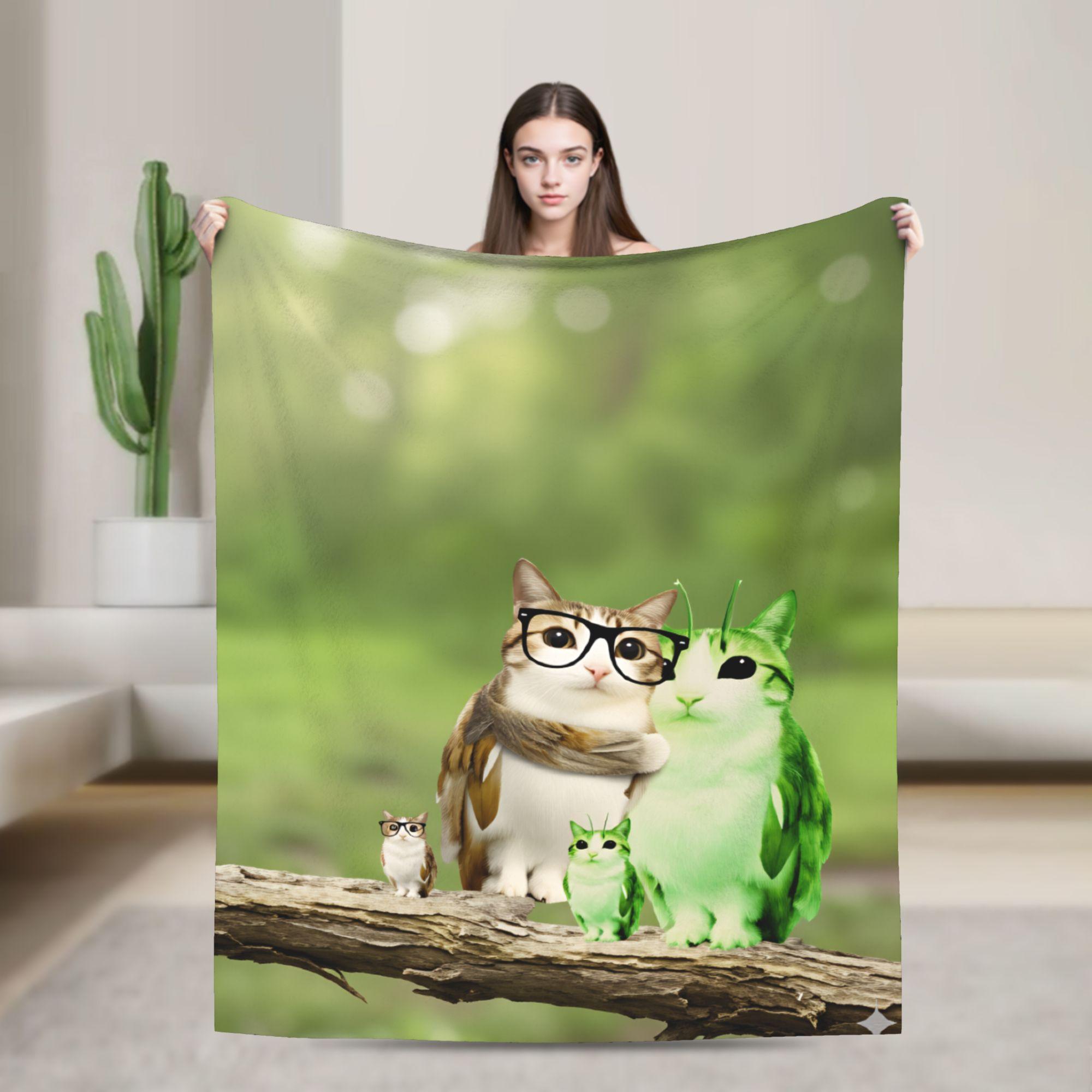 

Cute Cat with Lightning Eyes Blanket Electric Energy Design Soft Flannel Throw for Pet Lovers Cozy Gift Idea Multiple sizes 75x100cm