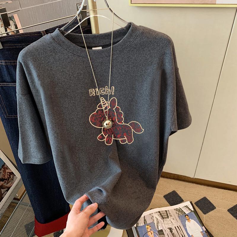 Women's Red Year of the Horse Print Brushed Cotton Short Sleeve T-shirt - Loose Fit, Versatile Trendy Style