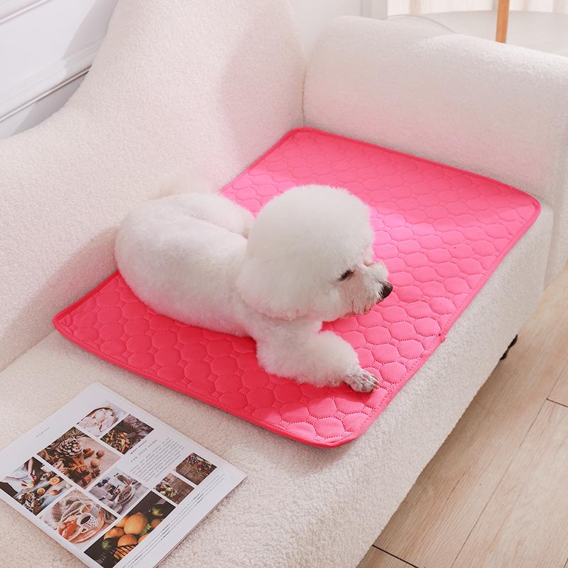 Washable Non-Slip Pet Pee Pad: Quick-Drying, Reusable Diaper for Dogs and Cats