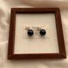 Warm And Elegant Black And White Round Beads Fringed Pearl Earrings, Earrings, Smart And Light Method, Elegant, Exquisite And Simple Daily Earrings.