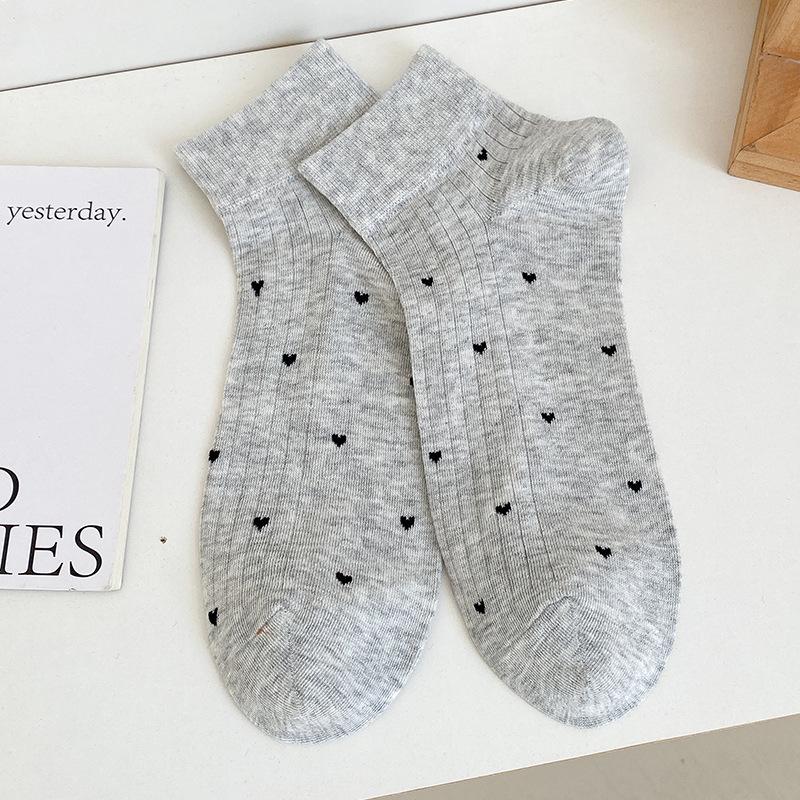 Women's Short Socks, Thin Breathable Solid Color Cotton Socks, Women's Spring and Summer Heart-shaped Mesh Boat Socks