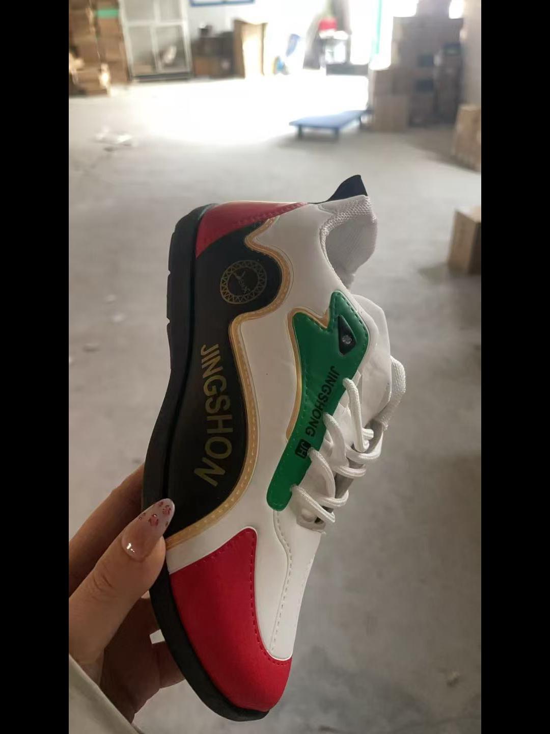 

2024 унисекс кожаные папины туфли на мягкой подошве: Стильные весенне-осенние кроссовки для пар 40 белый/красный