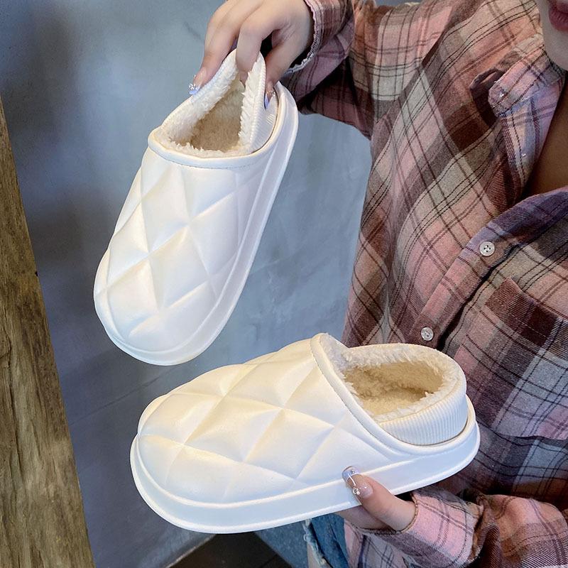 Women's Plush Cotton Winter Slippers with Heels & Men's Thick-Soled Soft Home Slippers for Outdoor Wear