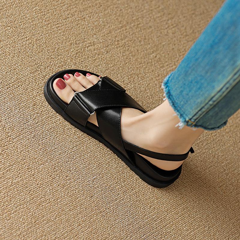 Weiwei girl 6920-2 sandals women's outer wear summer fashion beach shoes French fairy style flat Roman shoes