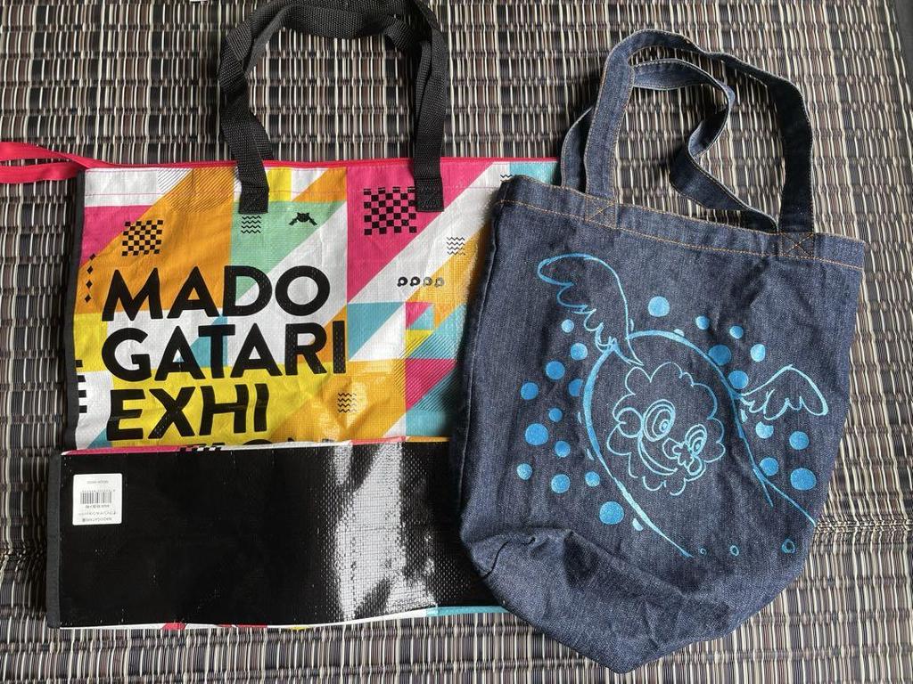 [USED] Madoka Magica Art Book Badge Bag Set