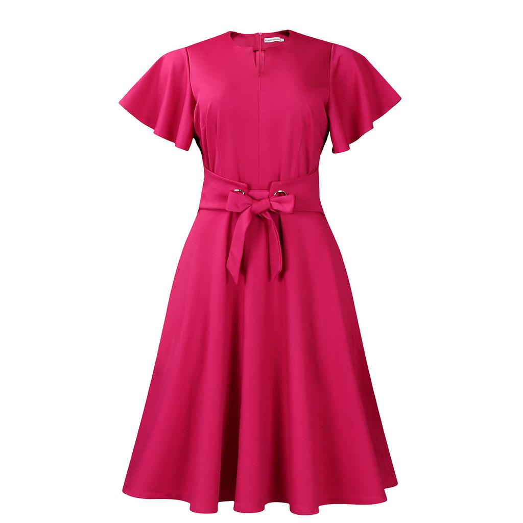 A Solid-color, Strappy, Short-sleeved, Large-sized Dress with A Fashionable and Elegant Summer Style