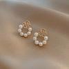 Light Luxury Pearl Stud Earrings Celebrity Temperament Flower Earrings Elegant High-end Earrings