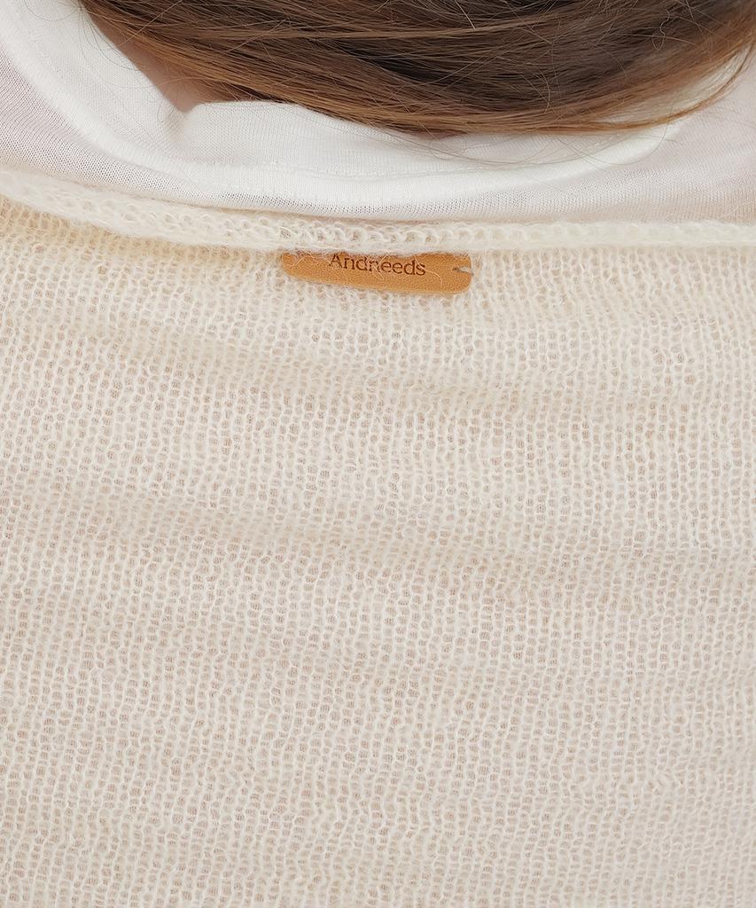 ANDNEEDS Boat Neck Sheer Knit (Ivory)