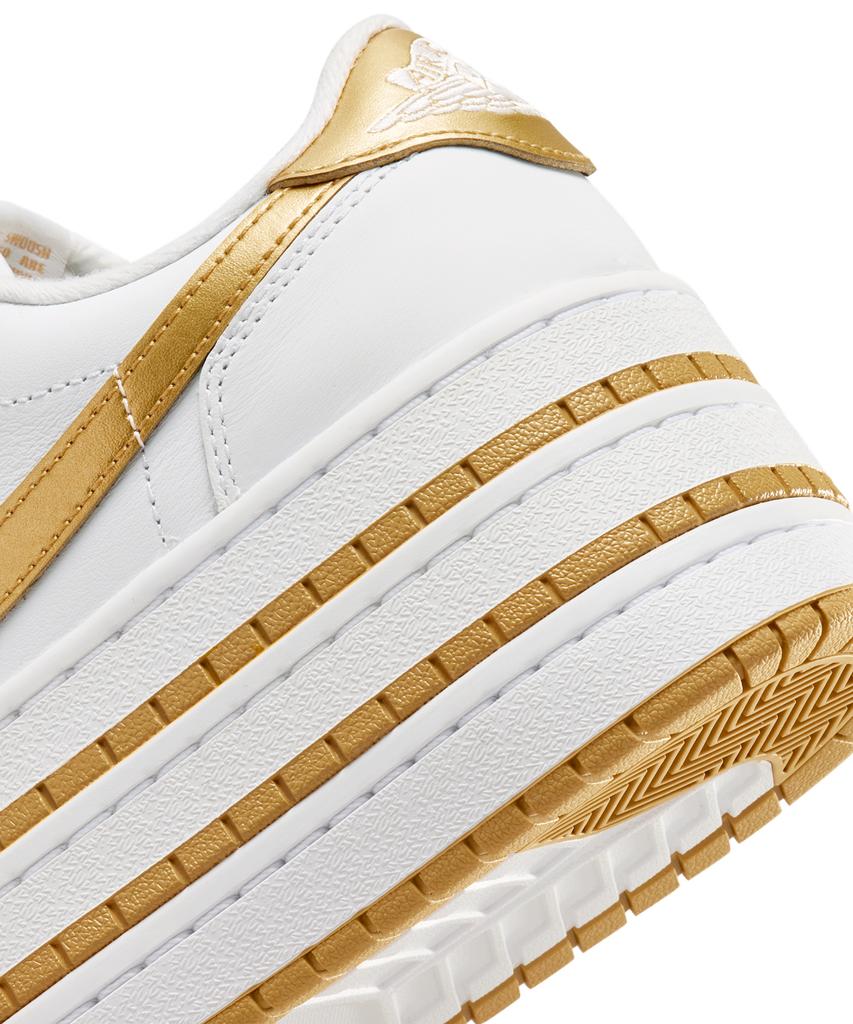 Nike Air Jordan 1 Triple Stack Se W - White:Metallic Gold:White / Iv5090-100
