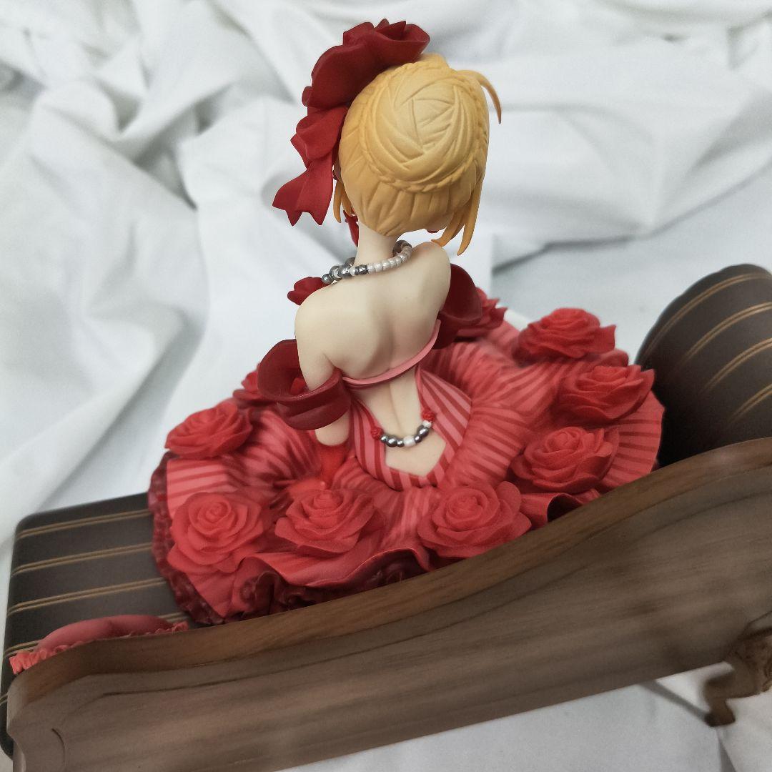 

Fate/Extra Last Encore Nero Claudius Saber Scale Figure - Idol Emperor Rose Dress Ver. - High Quality Anime Collectible