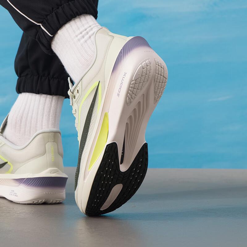 Nike Pánské silniční běžecké boty FLY 6