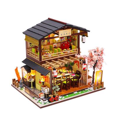 moin moin Puppenhaus Miniatur DIY-Bausatz Kirschblüten Sushi Restaurant Sushi mit Kirschblüten und Frühlingsdesign Mittlere Größe LED-Licht 2006DH154