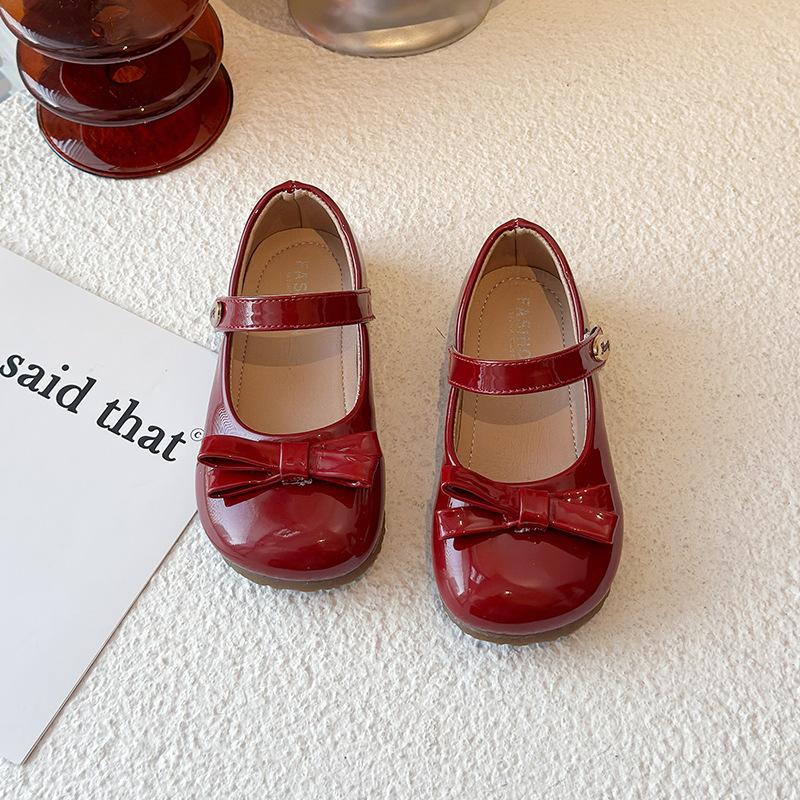Spring Leather Shoes Princess Exquisite Versatile Girl Shoes Soft Non Slip Kid Shoe Comfort Fashion Sandals New Red Mary Jane