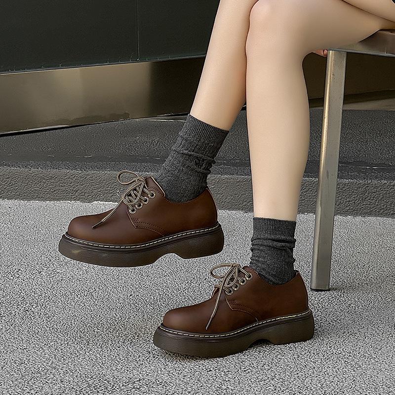 

2024 Autumn Retro British Style Thick Sole Shoes for Men & Women, Model 22589-Q 39