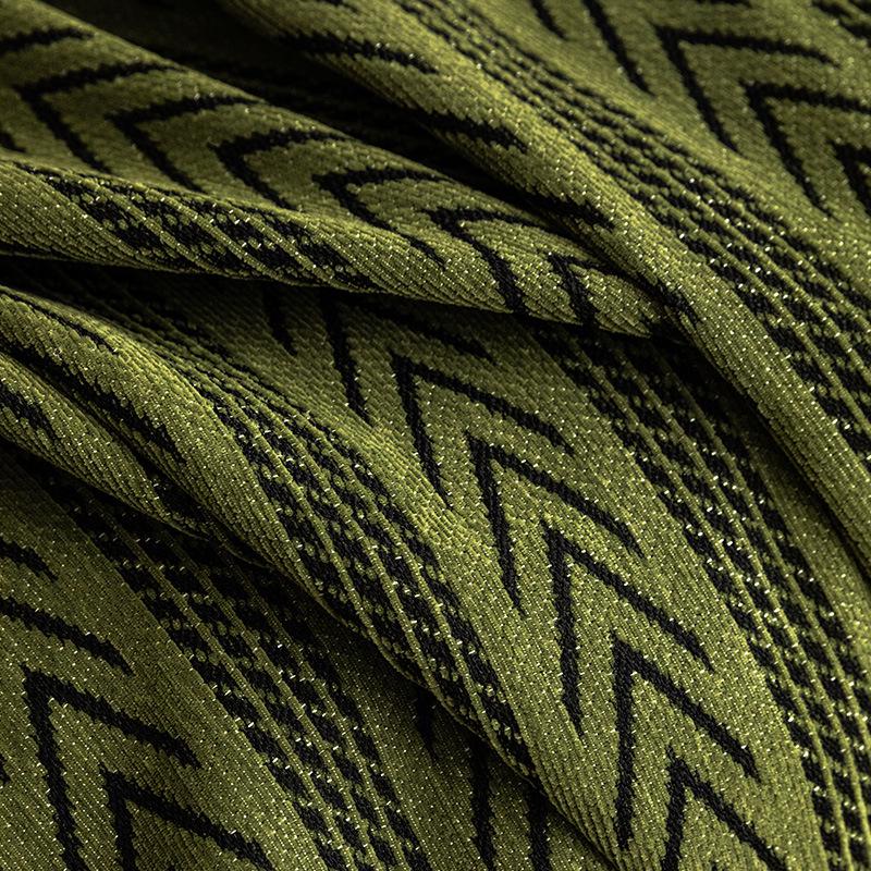 Chenille Cat-Scratch Resistant Sofa Throw - All-Season, High-End Feel, Fully Wrapped, Dirt-Resistant Blanket Cover