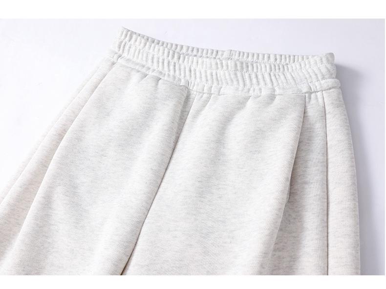 Women's Gray Fleece-Lined Sweatpants, 2025 Early Autumn Style, Straight-Leg, Petite, Wide-Leg Activewear.
