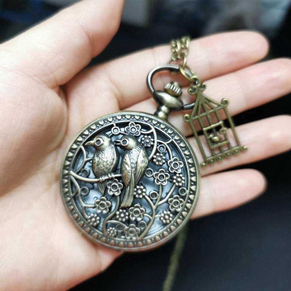 Two Little Birds Retro Style Quartz Pocket Watch Chain Steampunk Necklace Pendant Fob Watch Animal Clock with Birdcage Accessory