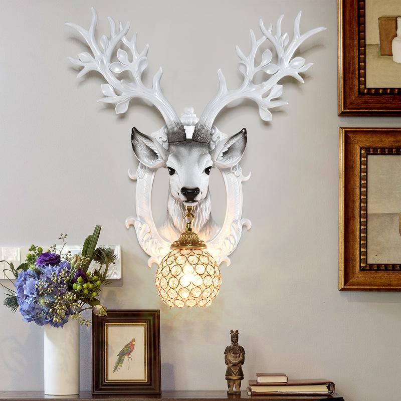 Vintage Wall Lamp Creative Deer Head Living Room Wall Hanging Lamp Bedroom Hallway Crystal Lamp