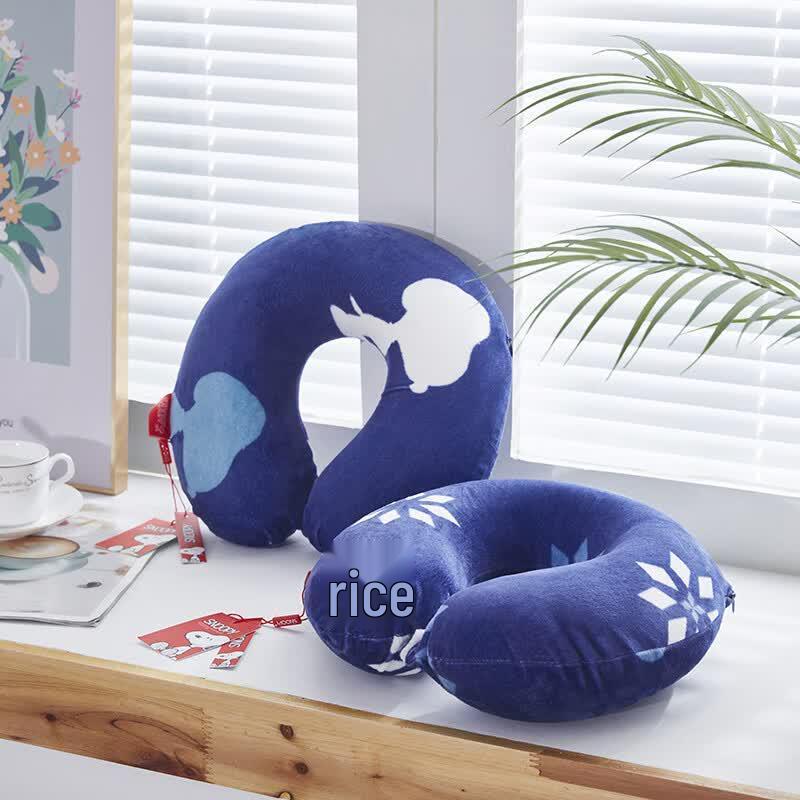 Snoopy Travel U-Shaped Neck Pillow