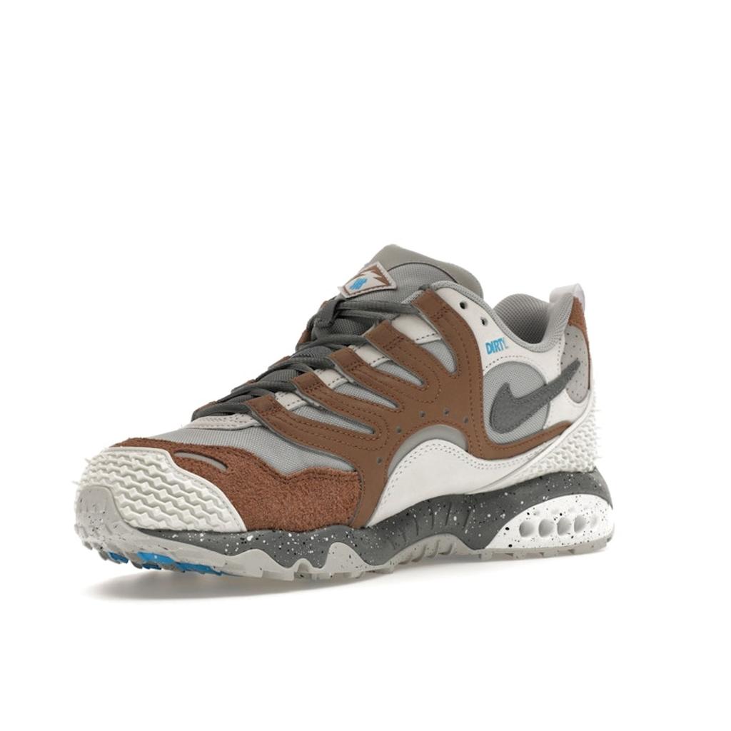Undefeated x Nike Air Terra Humara Archaeo Brown Unisex Sneakers Smoke-Grey Summit-White FN7546-200