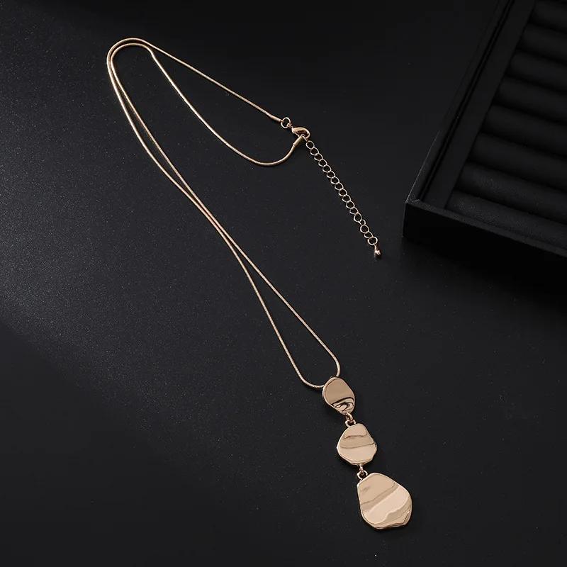 Fashionable Light Luxury Irregular Geometric Alloy Pendants Women's Long Necklace Clothing Accessories Sweater Chain