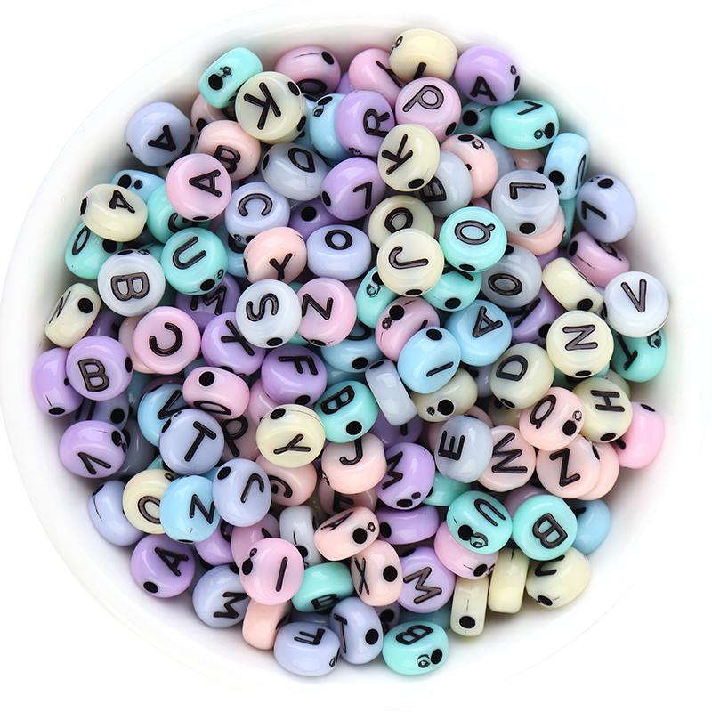 100pcs 7mm Multicolor Acrylic Alphabet Beads Heart Numbers Letter Loose Beads For Jewelry Making DIY Bracelets Gift Wholesale