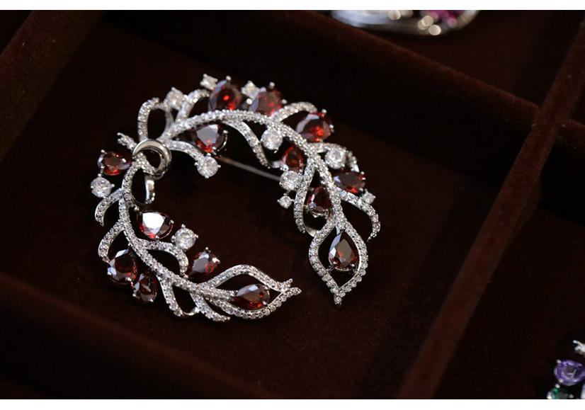 Bo Xin Yun Crystal Pearl Wheat Ear Brooch - Elegant Lapel Pin for Suits