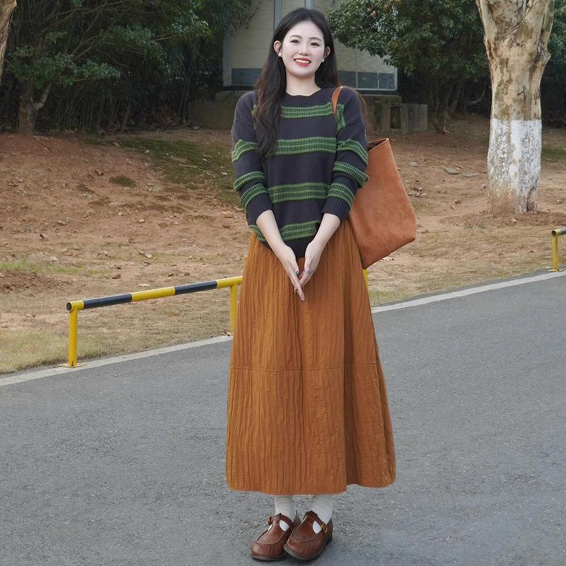 Elegant High-Waisted A-Line Pumpkin Skirt for Women, 2026 Spring/Autumn Collection, Mid-Length Fluffy Umbrella Design