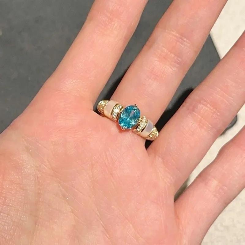 Bagues vintage en pierre gemme bleu marine Fritillaire pour femmes Exquises Bagues style original Rubis Palaiba Bijoux de mariage