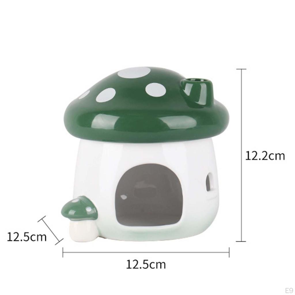 Cozy Retreat for Small Pets - Indoor/Outdoor Hideaway Hamsters and More