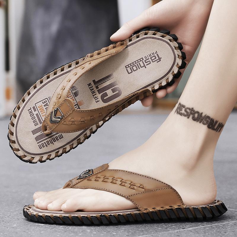 Fashion Summer Beach Men Slippers Fashion Genuine Leather Casual Shoes New Arrival Mens Flip Flops Outdoor Rubber Cool Half Drag Slides