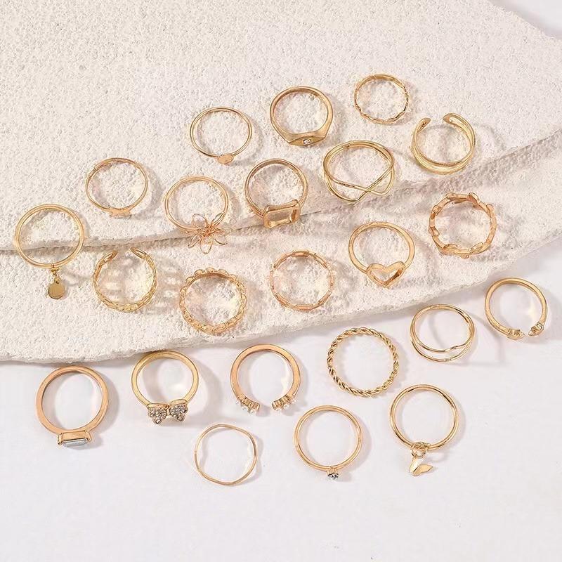 Vintage Hollow-out Ring Luxury Butterfly Flower Ring Star Simple Jewelry Accessories Ring Love Women Party Versatile 23 Pieces Set Ring