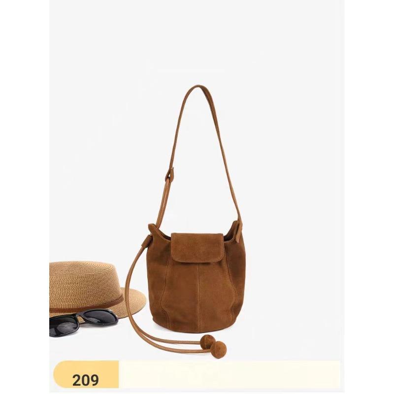 New matte suede bucket bag pumpkin bag women s high-end niche design single shoulder underarm messenger bag bag коричневый
