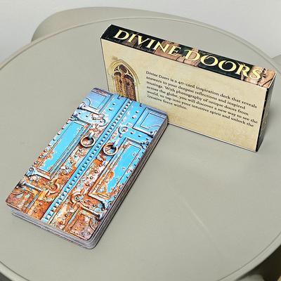 10.5*6cm Divine Doors Oracle Deck Behind Every Door Lies Adventure, Mystery and Inspiration A 40-card Deck