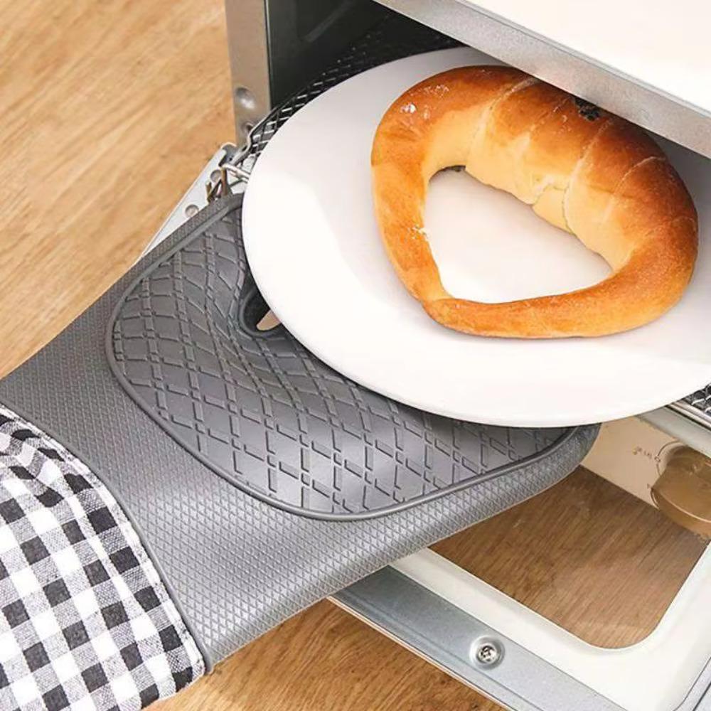 2pc Silicone Oven Gloves Thickened Anti Scalding Gloves Kitchen Gloves Microwave Mitts  BBQ