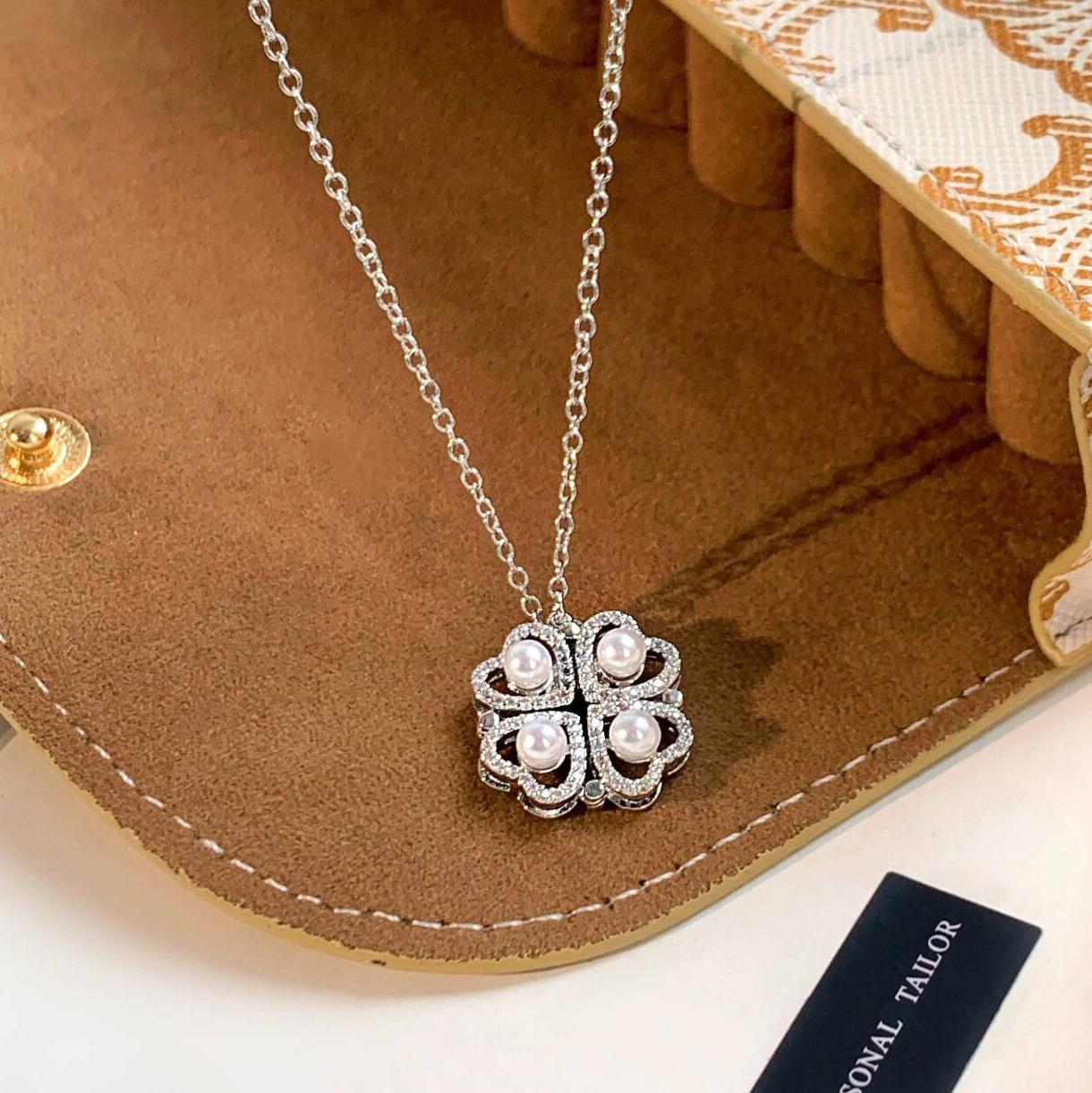 

Valentine s Day Zircon Pearl Magnetic Heart & Four-Leaf Clover Pendant Necklace