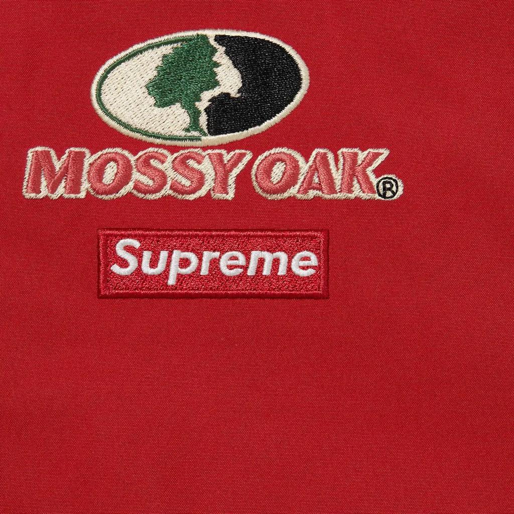 Supreme GORE-TEX Mossy Oak Jacket Red