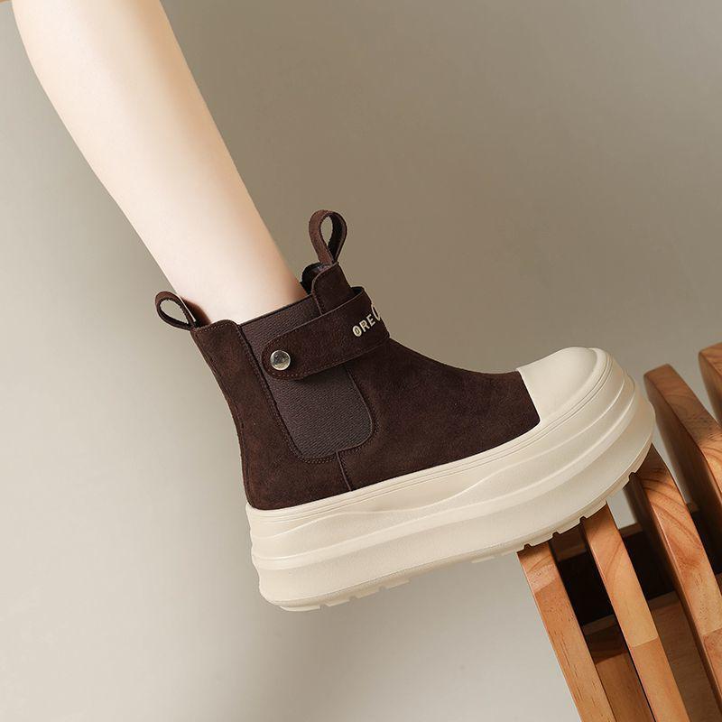 Thick-Soled Platform Martin Boots for Petite Women – 2025 Autumn/Winter, Versatile Lightweight Short Boots, Trendy and Casual Style.