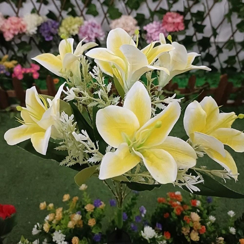 7 Heads Solar Lily Light Solar-Powered Garden Pathway Light New Outdoor Solar Lamp Home Garden