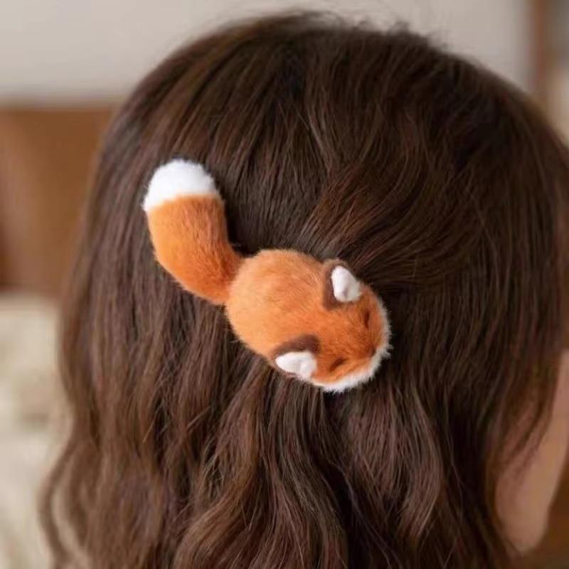 Kawaii Fluffy Plush Fox Barrettes Cute 3D Fox Bangs Clips Women Cartoon Animal Side Hair Accessories