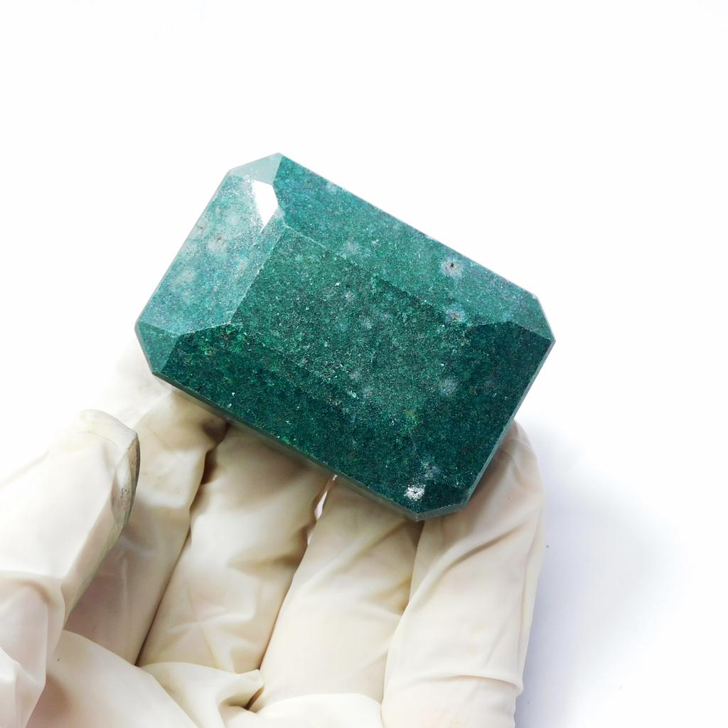 Natural Green Emerald Loose Gemstone 540.50 ct Emerald Cut for Jewelry Making and Gem Collections