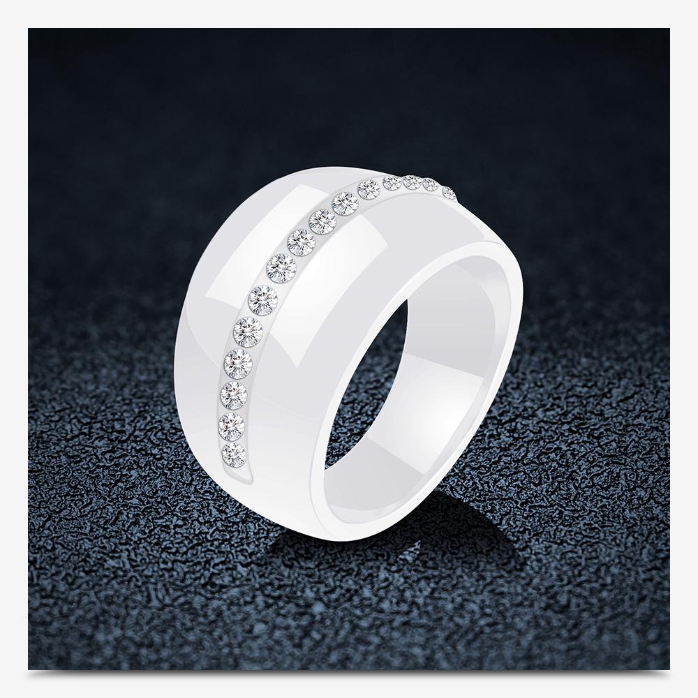 European & American 14MM Large Black & White Diamond-Set Ceramic Couple Rings - Elegant & Fashionable.