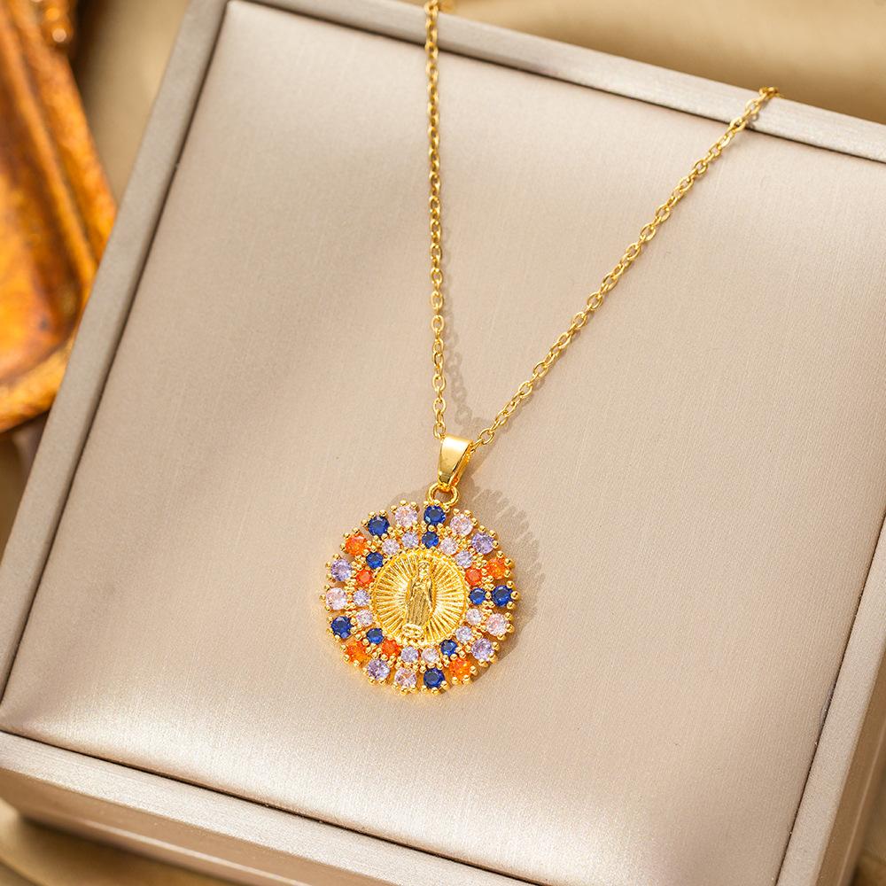 Kupfer Mikro-Set Zirkonfarbener Jungfrau Maria Anhänger Damen Halskette Anhänger Anhänger Zubehör