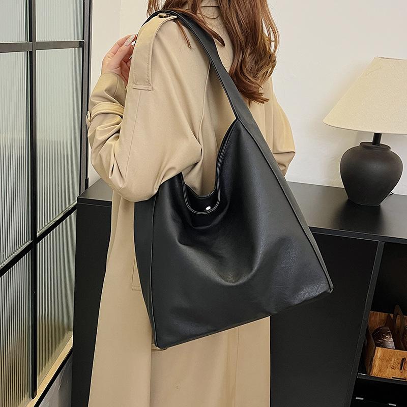 New Large-capacity Women's Bag Textured Shoulder Messenger Bag Commuter 2025 Casual Fashion Tote Bag